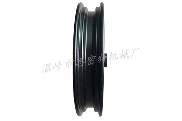 乐玩（中国）加工设备.jpg